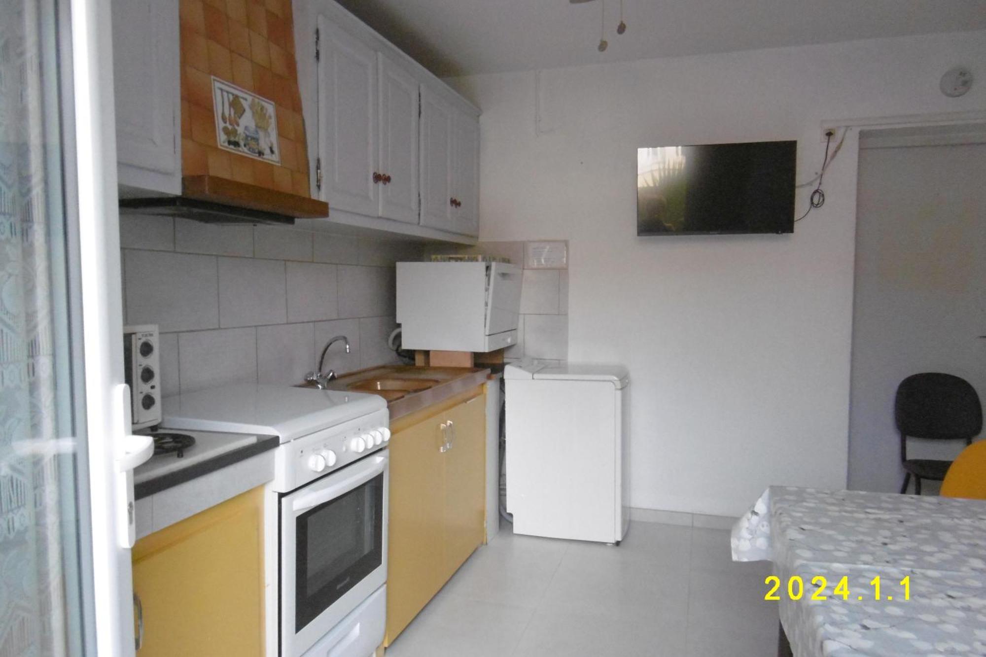 rez de chaussée studio climatisé dans villa Aigues-Mortes Extérieur photo